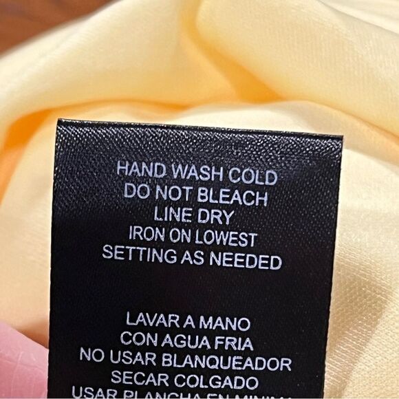 Elegant Yellow Lace Dress - Picture 10 of 13